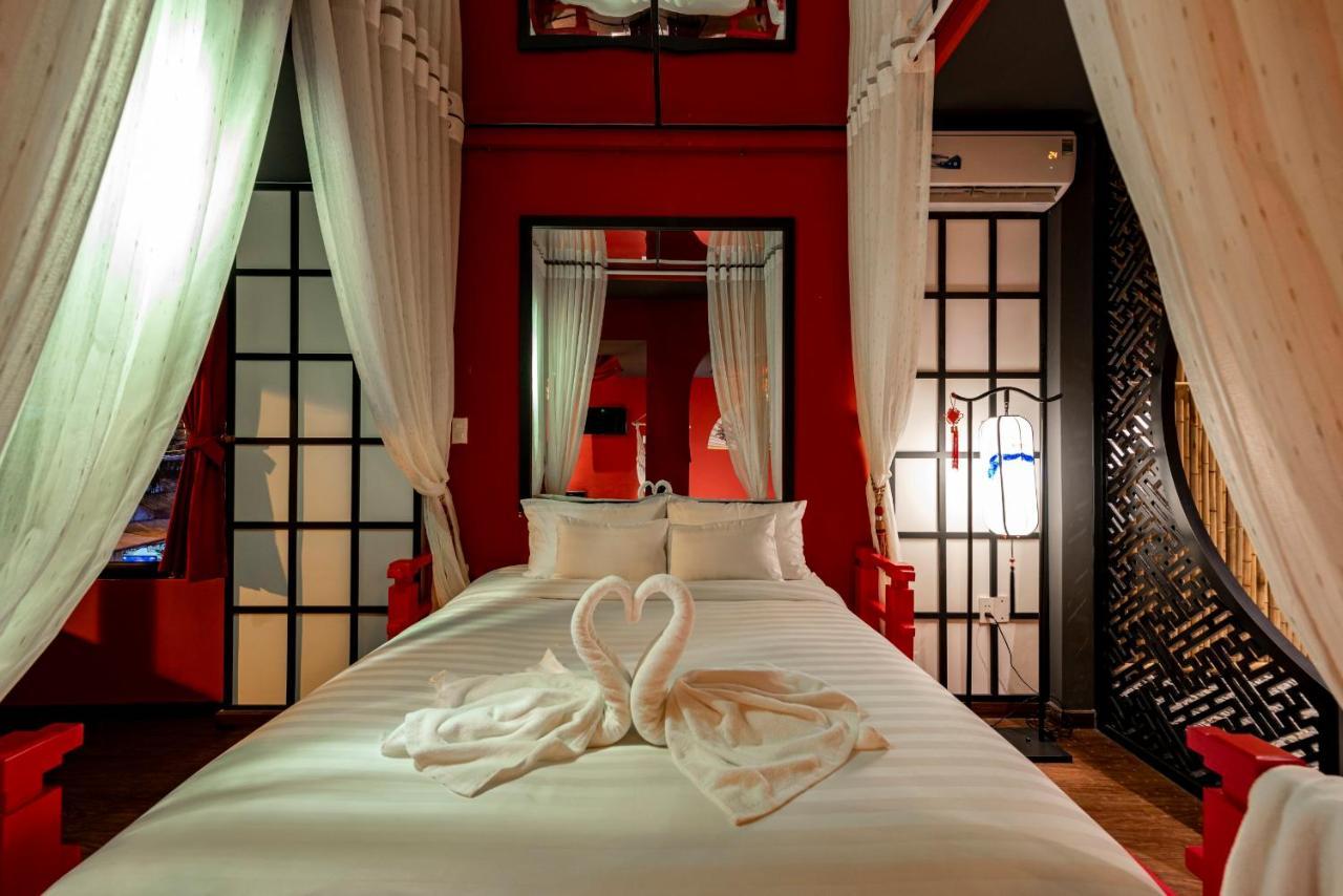 Diamond Rainbow - The Love Aparthotel City Centre Хошимин Екстериор снимка
