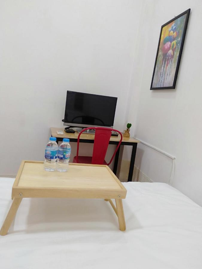 Diamond Rainbow - The Love Aparthotel City Centre Хошимин Екстериор снимка